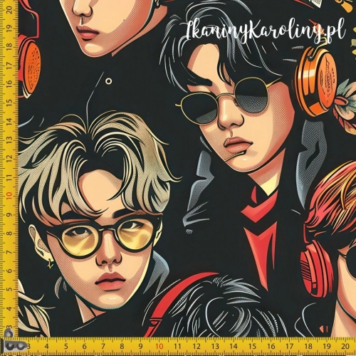 WELUR TAPICERSKI K-POP Chłopcy w czapkach i okularach na czarnym tle