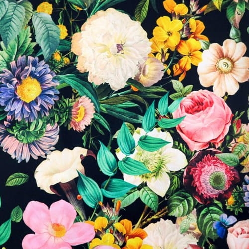 TKANINA WODOODPORNA Kwiaty - mix na czarnym ..JPG